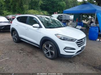  Salvage Hyundai TUCSON