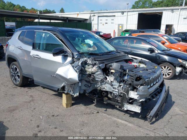  Salvage Jeep Compass