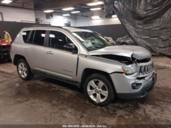  Salvage Jeep Compass