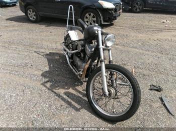  Salvage Harley-Davidson Xl883