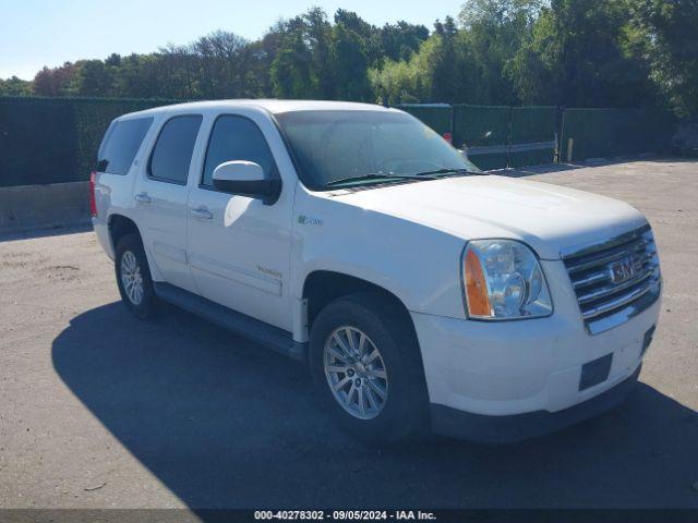  Salvage GMC Yukon