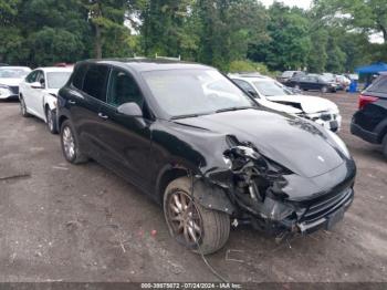  Salvage Porsche Cayenne