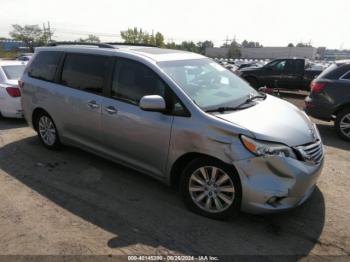  Salvage Toyota Sienna