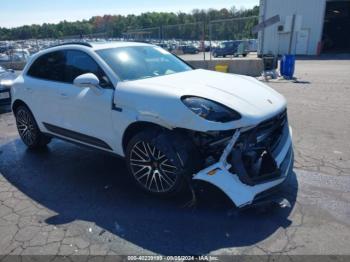  Salvage Porsche Macan