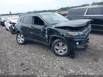  Salvage Jeep Compass