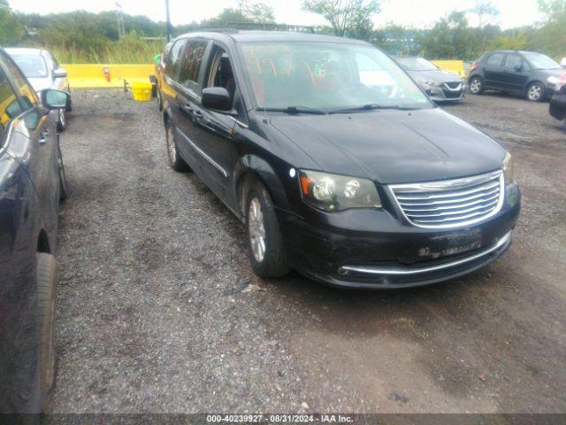  Salvage Chrysler Town & Country