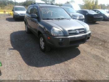  Salvage Hyundai TUCSON