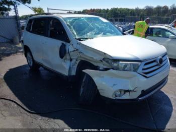  Salvage Toyota Highlander