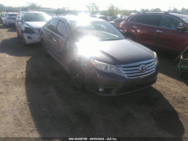  Salvage Toyota Avalon