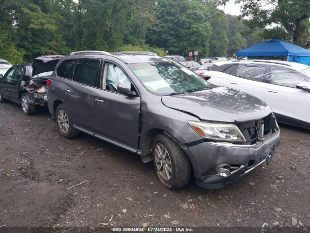  Salvage Nissan Pathfinder