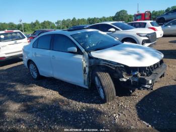  Salvage Volkswagen Jetta