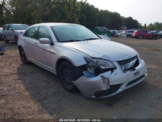  Salvage Chrysler 200