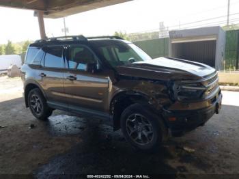  Salvage Ford Bronco