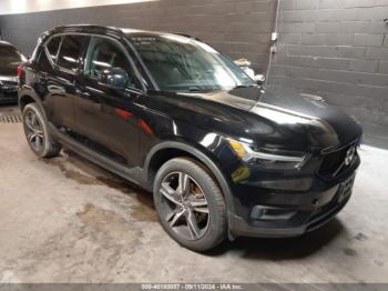  Salvage Volvo XC40