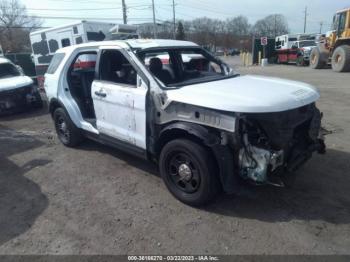  Salvage Ford Utility Police Intercepto