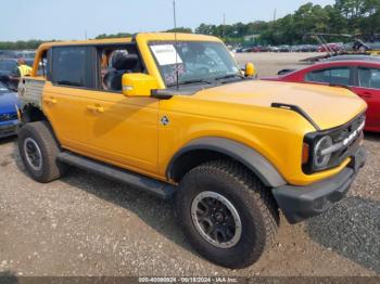  Salvage Ford Bronco