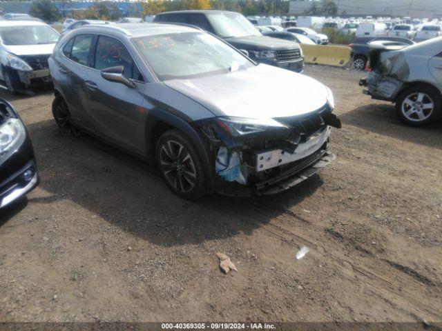  Salvage Lexus Ux