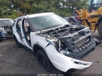  Salvage Ford Utility Police Intercepto