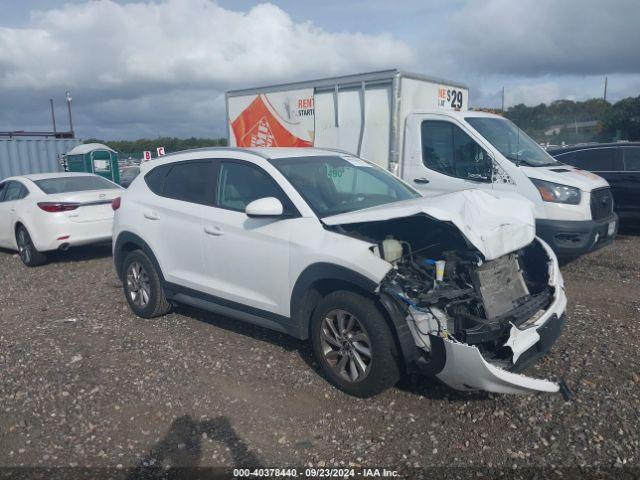  Salvage Hyundai TUCSON