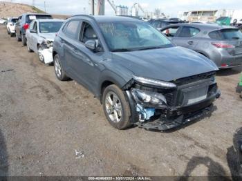  Salvage Hyundai KONA