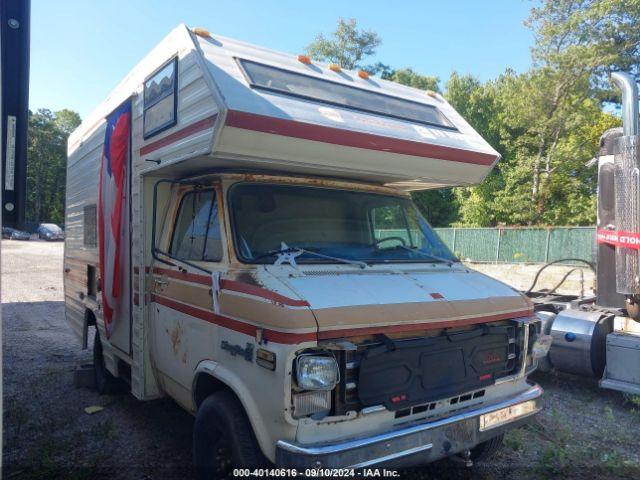  Salvage Coachmen Caper Xl