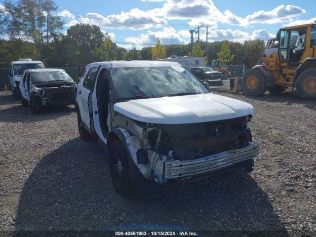  Salvage Ford Utility Police Intercepto