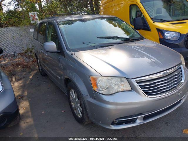  Salvage Chrysler Town & Country