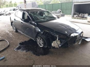  Salvage Mazda Mazda3