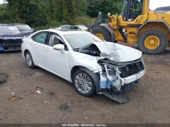  Salvage Lexus Es