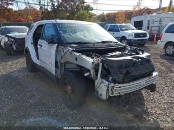  Salvage Ford Utility Police Intercepto