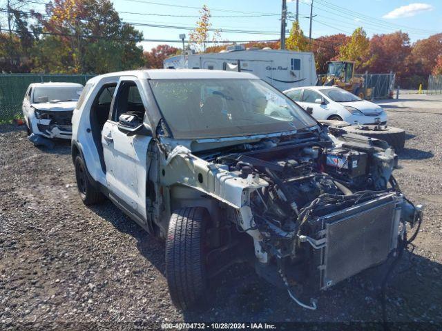  Salvage Ford Utility Police Intercepto