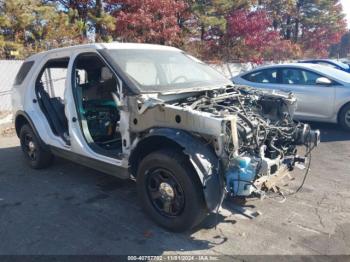  Salvage Ford Utility Police Intercepto