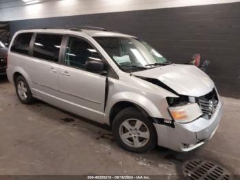  Salvage Dodge Grand Caravan