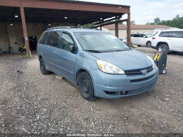  Salvage Toyota Sienna