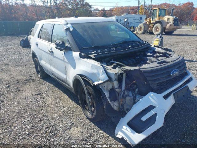  Salvage Ford Utility Police Intercepto