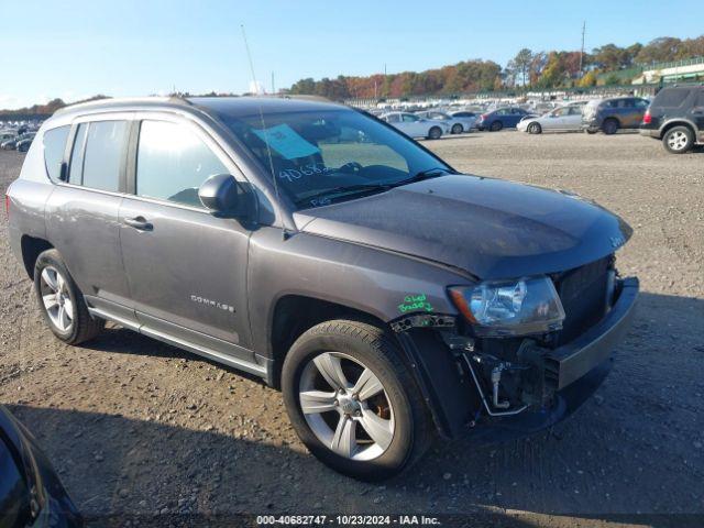  Salvage Jeep Compass