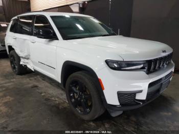  Salvage Jeep Grand Cherokee