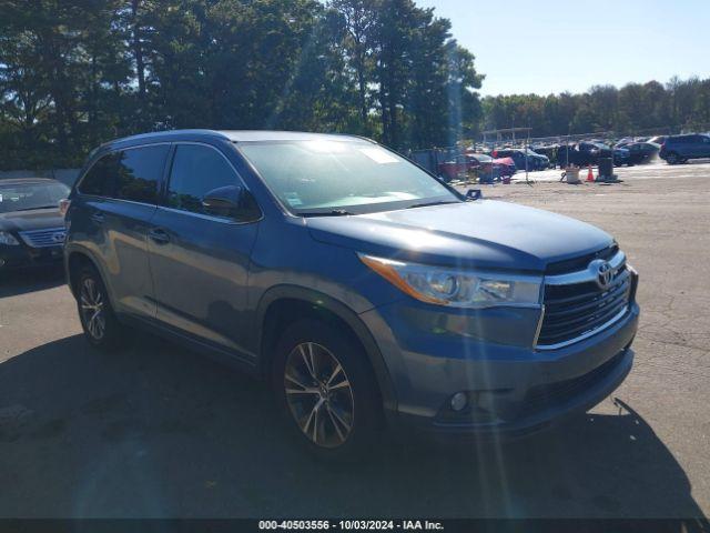  Salvage Toyota Highlander