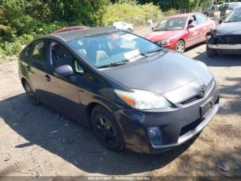  Salvage Toyota Prius