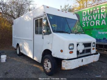  Salvage Freightliner Chassis