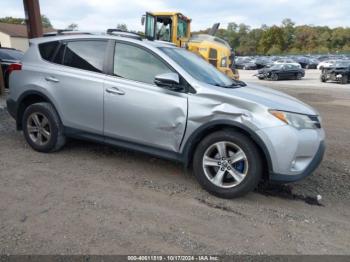  Salvage Toyota RAV4