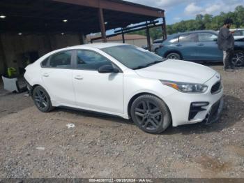  Salvage Kia Forte