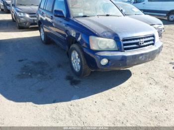  Salvage Toyota Highlander