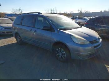  Salvage Toyota Sienna