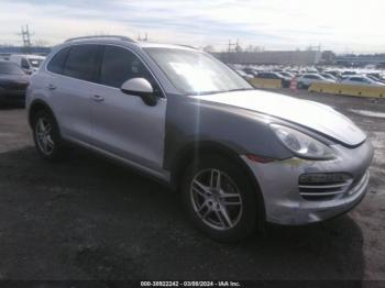  Salvage Porsche Cayenne