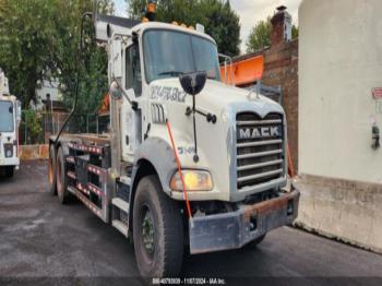  Salvage Mack 800