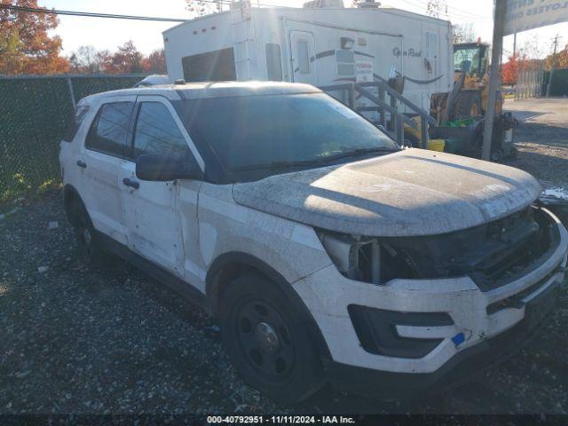  Salvage Ford Utility Police Intercepto