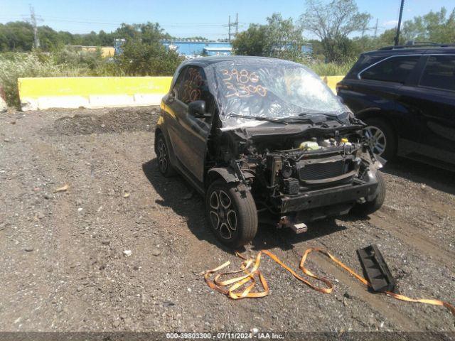  Salvage Smart fortwo electric drive