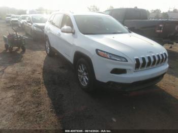  Salvage Jeep Cherokee