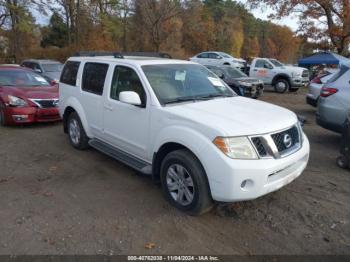  Salvage Nissan Pathfinder